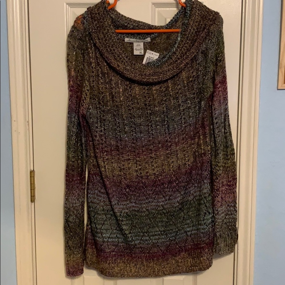 Lightweight sweater